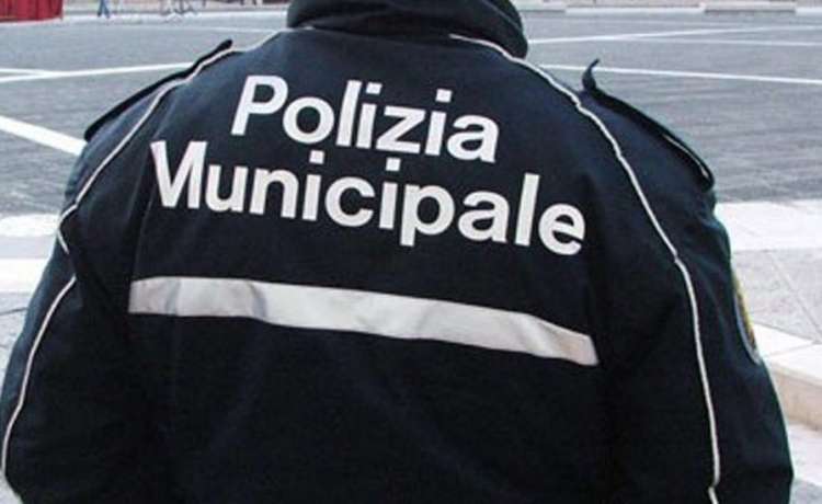 COMUNI DI CAGLIARI E SANREMO: 15 AGENTI DI POLIZIA MUNICIPALE