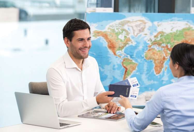 AGENZIA DI VIAGGI SELEZIONA ADDETTI ALLE PRENOTAZIONI