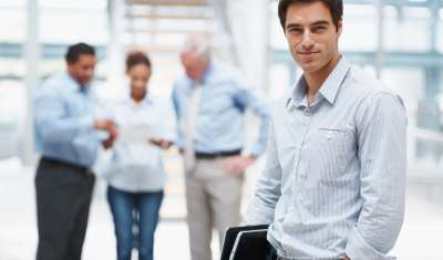 Istituto bancario a Roma offre stage retribuito di 6 mesi (800 euro al mese)