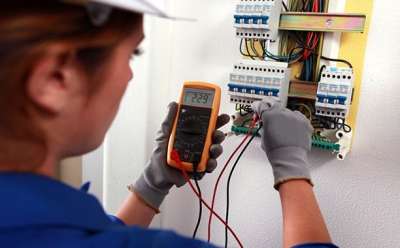 Enel/Elis: formazione e lavoro per 5.000 operatori di rete elettrica in tutta Italia