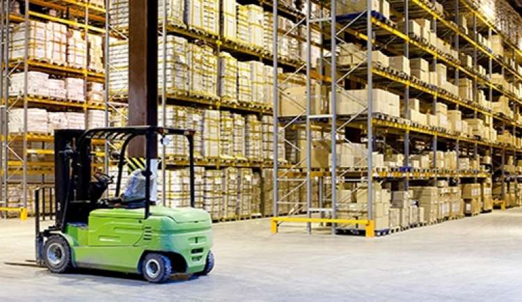 MAGAZZINO A FIUMICINO CERCA ADDETTI CARICO/SCARICO MERCI