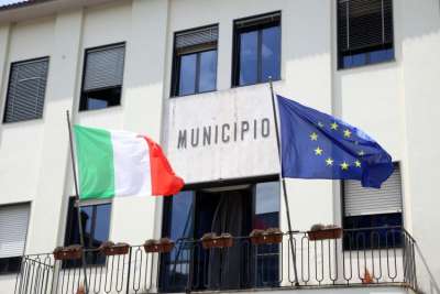 Tre concorsi a tempo indeterminato: 16 per il Comune di Gragnano