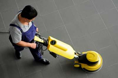 Societ&agrave; di servizi cerca 5 addetti alle pulizie a Roma