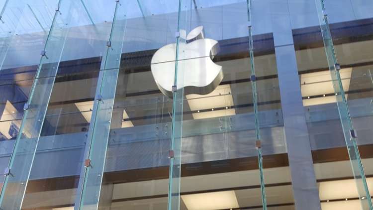 I POSTI DOPO L&rsquo;ESTATE. 400 NEI NEGOZI APPLE ROMA-MILANO