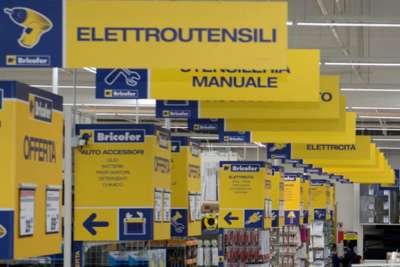 45 POSTI NEL FAI-DA-TE DI BRICOFER: CONSIGLIERI DI VENDITA, DIRETTORI, MAGAZZINIERI E RESPONSABILI