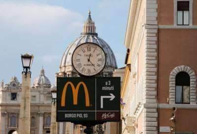 McDONALD'S CERCA A ROMA 30 ADDETTI ALLA RISTORAZIONE VELOCE