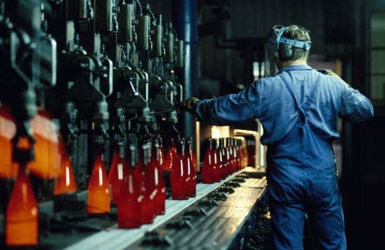 Multinazionale assume 15 operai nel Padovano: vitto e alloggio pagato