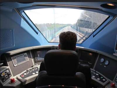 Trenitalia cerca giovani macchinisti in Campania, Emilia Romagna, Puglia e Toscana