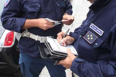 14 vigili urbani per il Comune di Scandicci: et&agrave; 18-32 anni, diploma, conoscenza dell&rsquo;inglese