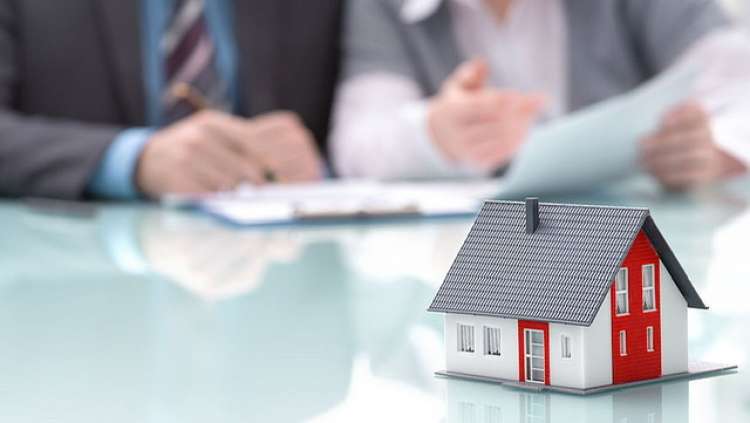 100 nella nuova agenzia immobiliare Casa&Egrave;: le selezioni a Roma, Napoli e Torino