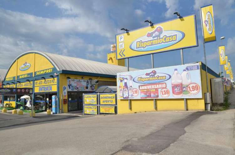 RISPARMIO CASA CERCA A ROMA ADDETTI VENDITA, ALLA CASSA E AL RIFORNIMENTO SCAFFALI