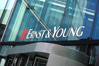 50 NEOLAUREATI PER LE CONSULENZE FIRMATE ERNST &amp; YOUNG