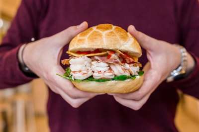 Ristorante di pesce con servizio fast food cerca personale a Roma