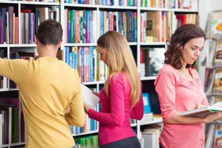 Librerie in varie zone di Roma cercano 5 addetti/e vendita per il periodo natalizio