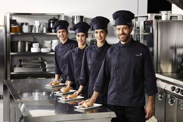 Addetti mensa, camerieri, cuochi, magazzinieri&hellip; 200 nella ristorazione targata Cirfood