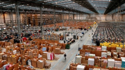 AMAZON ASSUME OPERATORI DI MAGAZZINO A PASSO CORESE (RI)