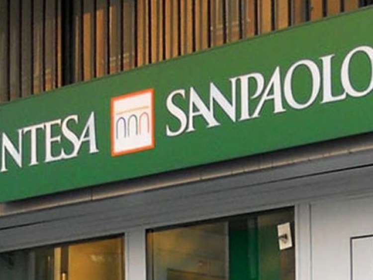 Intesa Sanpaolo corre in auto dei ragazzi: per 5.000 formazione e lavoro