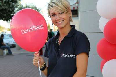Dondi Salotti cerca addetti vendita a Roma: si offre iniziale contratto di 1 anno
