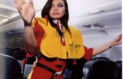 Hostess e steward Volotea per le basi di Cagliari, Genova, Venezia e Verona