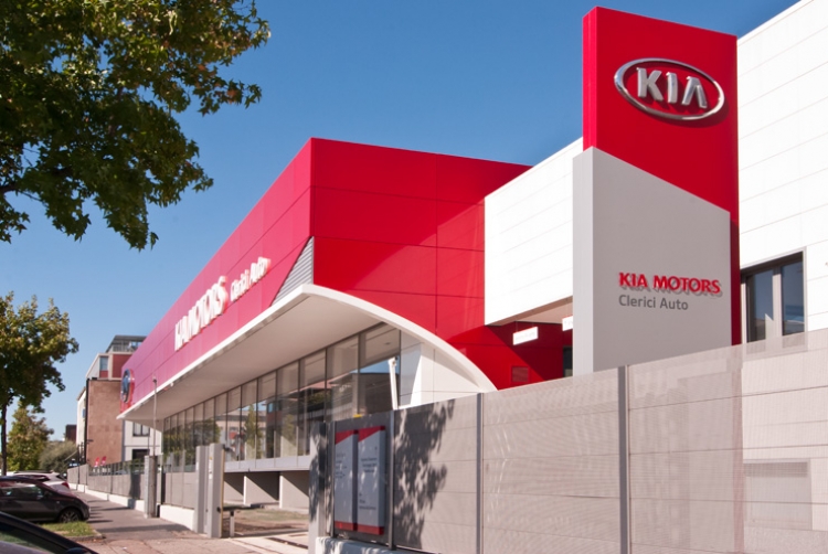 5 POSTI A MILANO PER I COREANI DI KIA MOTORS ITALIA