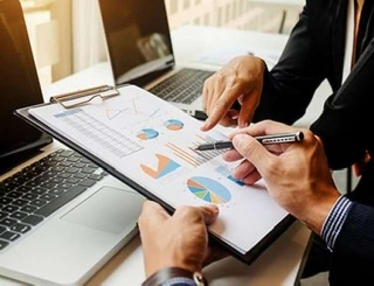 Nuovo polo operativo: giovani esperti nel digitale per la roll-up Neulabs