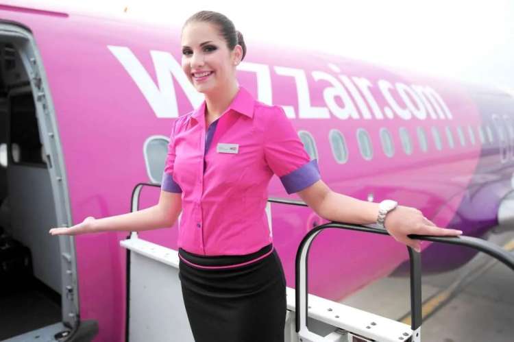 Wizz Air seleziona assistenti di volo a Roma e Milano