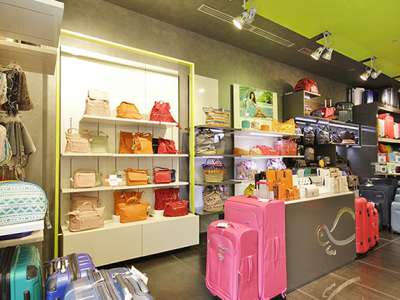 STAZIONE TERMINI: CARPISA &Egrave; ALLA RICERCA DI COMMESSE