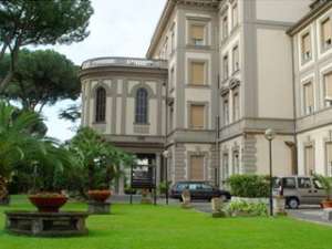 Il Gruppo Residenze Quisisana assume infermieri: selezioni a Roma, Bari e Salerno