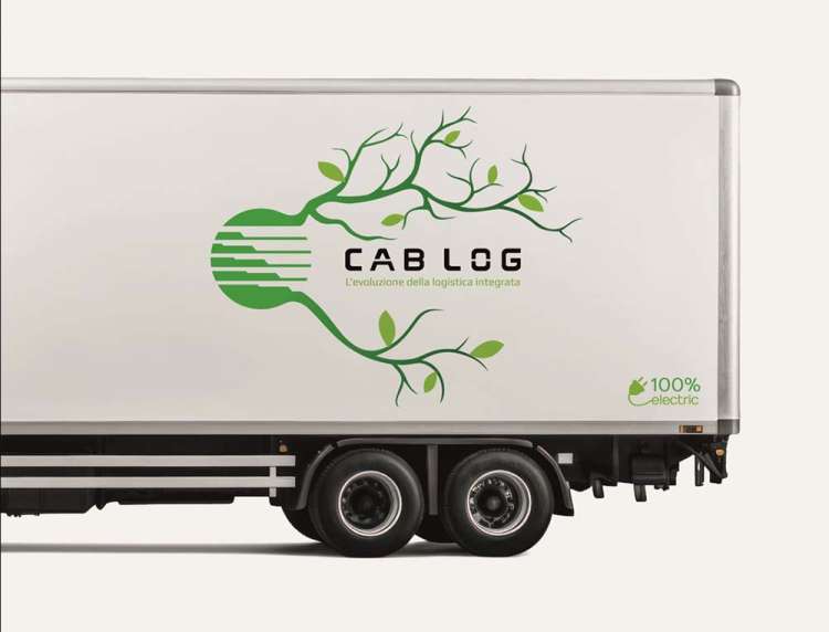 Formazione e lavoro per 12 autisti di camion: la patente CE CQC &egrave; gratis