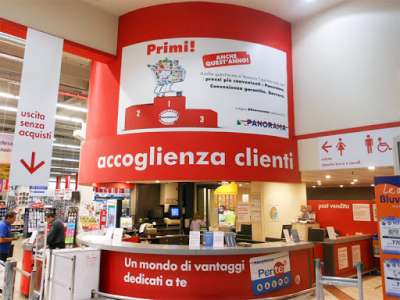 9 posti in un supermercato di Roma: addetti al box informazioni e ai reparti, buyer tecnico...