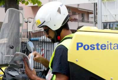 Poste Italiane assume 100 addetti alla consegna della corrispondenza