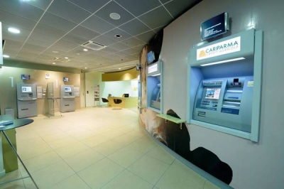 I POSTI DI CARIPARMA NELLE FILIALI DI FIRENZE, MILANO E PARMA