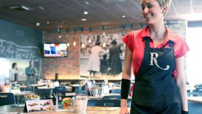 Roadhouse cerca addetti sala e cucina a Roma