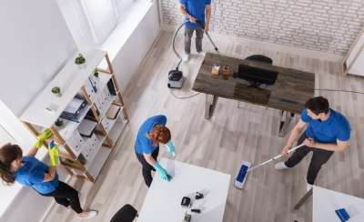 10 addetti alle pulizie bungalow a Roma