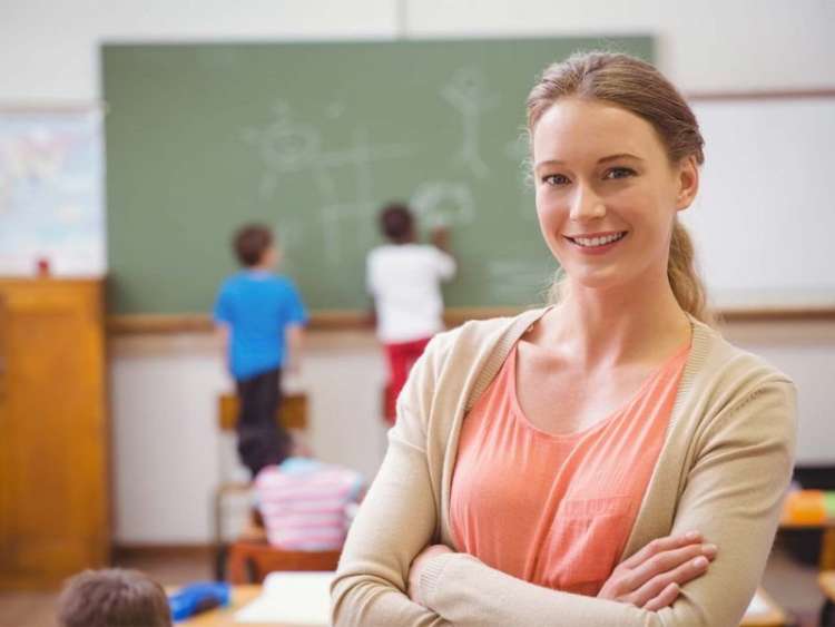 La scuola ha bisogno di insegnanti: via ai concorsi per 64.495 assunzioni