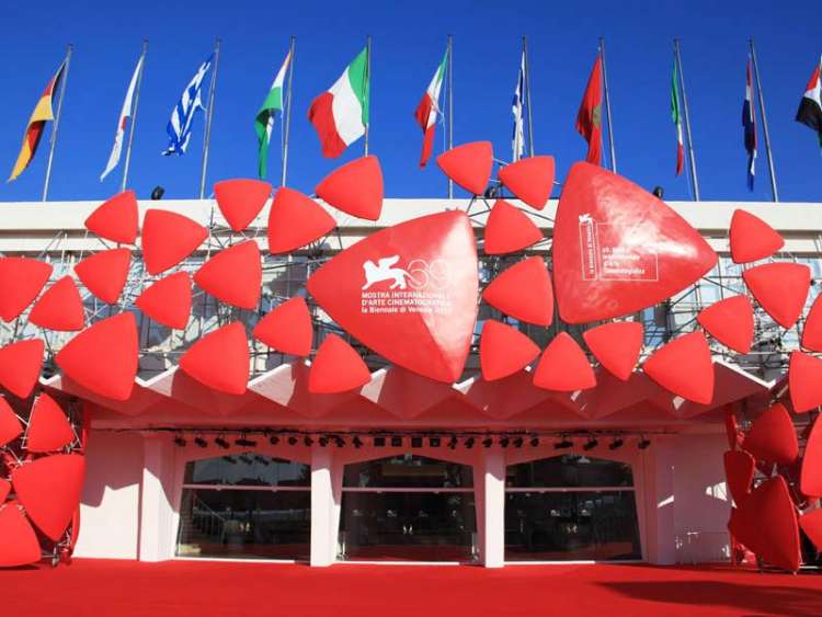 MONDADORI: ADDETTO VENDITA PER IL FESTIVAL DEL CINEMA DI VENEZIA