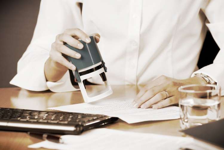 SCATTA L&rsquo;ASSUNZIONE PER 50.000 PRECARI DELLO STATO