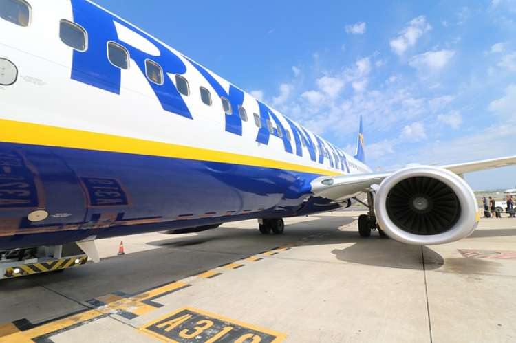 HOSTESS E STEWARD RYANAIR: RECRUITING DAY A ROMA IL 7 E 28 AGOSTO