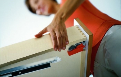 MONTATORI DI MOBILI PER LA GDO (NO FOOD) A ROMA