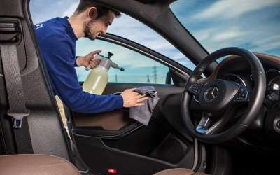 Wash Out cerca 60 addetti lavaggio parabrezza a Roma, Firenze, Milano e Torino