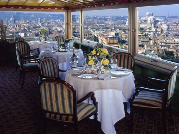 610 NEGLI ALBERGHI DI LUSSO A ROMA. 60 I POSTI IMMEDIATI