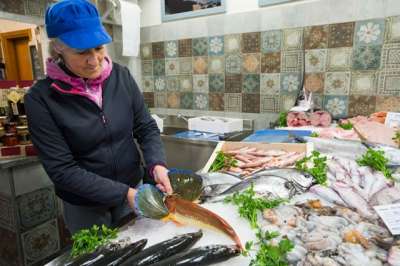 Formazione e lavoro per 10 addetti al reparto pescheria a Roma e provincia