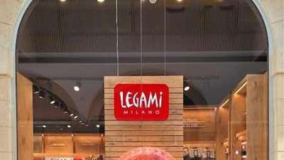 100 nelle cartolerie targate Leg&agrave;mi: addetti vendita, designer, area manager, visual