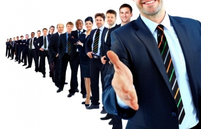 IL GRUPPO RCS CERCA AGENTI PER LA RETE COMMERCIALE