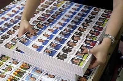 FOTOGRAFI PER ALBUM DI FIGURINE A ROMA E PROVINCIA