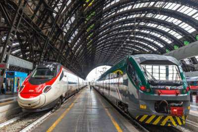 10.000 nelle ferrovie: capi treno, hostess &amp; steward, impiegati, macchinisti&hellip;