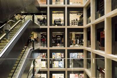 LA RINASCENTE SELEZIONA COMMESSI, MAGAZZINIERI E ADDETTI RISORSE UMANE A ROMA