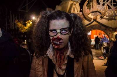 Per la festa di Halloween il parco divertimenti Rainbow MagicLand cerca 150 zombie