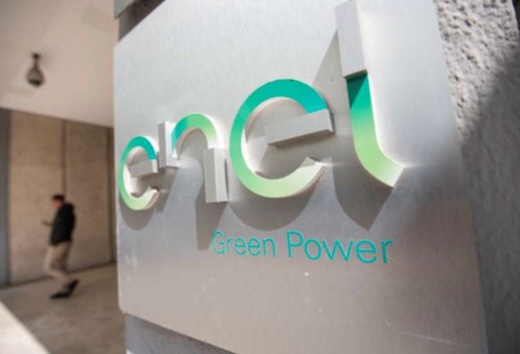 Enel Green prepara 1.000 nuove assunzioni: addetti logistica, analisti, architetti, ingegneri