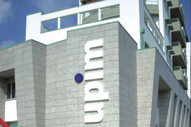 ALLIEVI E FUTURI DIRETTORI: UPIM NE VUOLE ALTRI 40